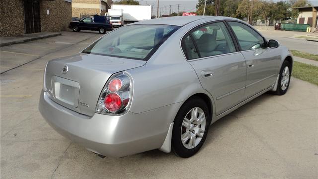 Nissan Altima 2005 photo 3