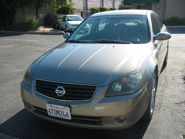 Nissan Altima 2005 photo 3