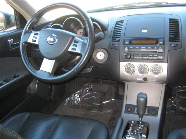 Nissan Altima 2005 photo 1