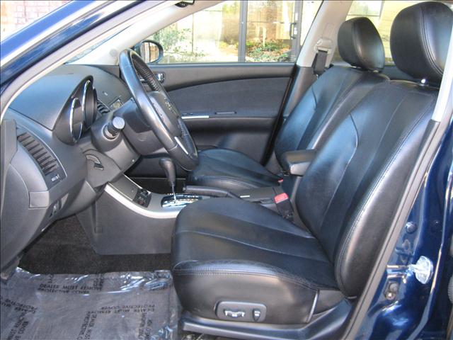 Nissan Altima 2005 photo 2