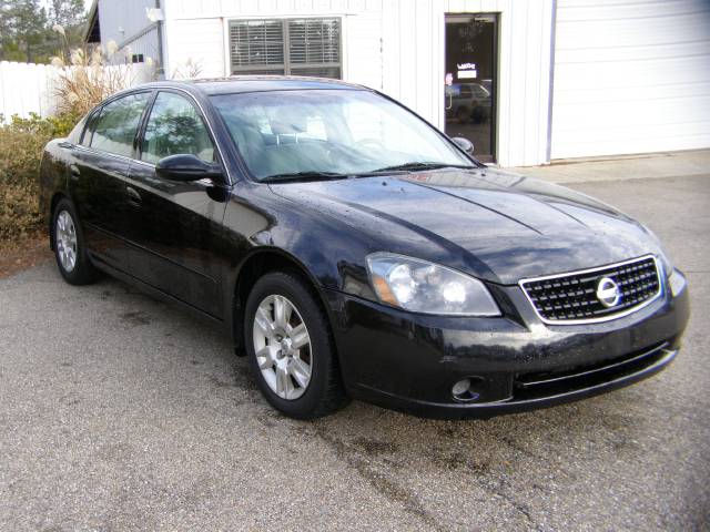 Nissan Altima 2005 photo 3