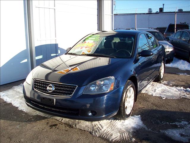 Nissan Altima 2005 photo 1