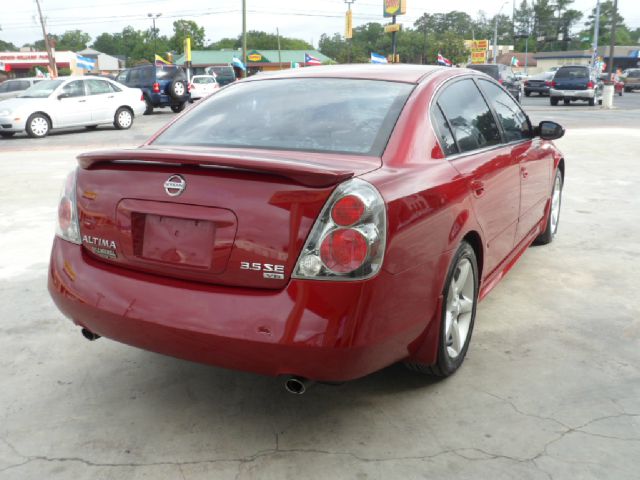 Nissan Altima ST Pickup 4D 5 1/2 Ft Sedan