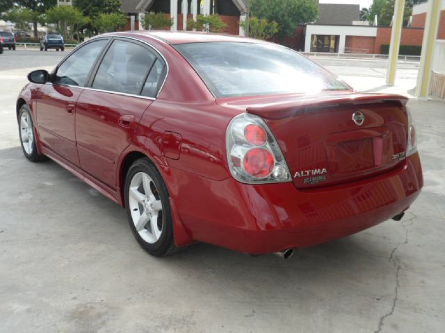 Nissan Altima 2005 photo 3