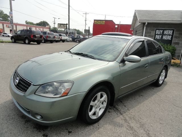 Nissan Altima 2005 photo 11