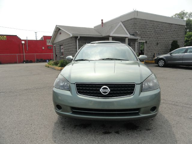 Nissan Altima 2005 photo 12