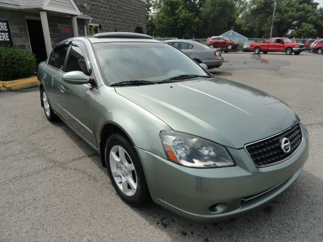 Nissan Altima 2005 photo 13