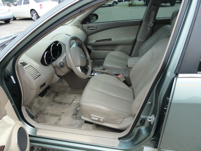 Nissan Altima 2005 photo 6