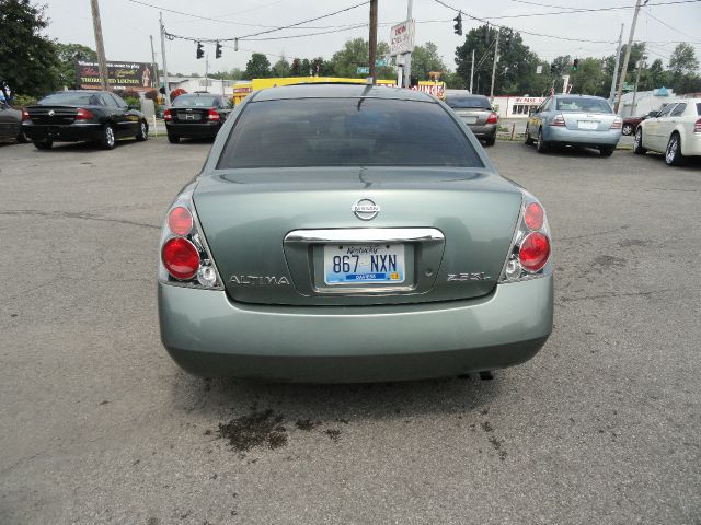 Nissan Altima 2005 photo 7