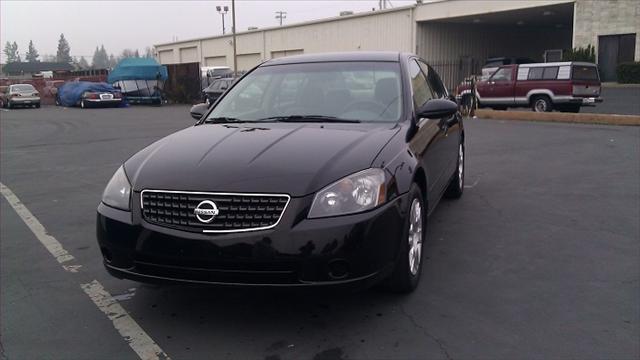 Nissan Altima 2005 photo 1