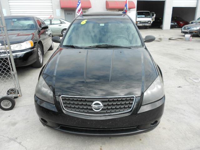 Nissan Altima 2005 photo 4