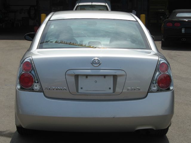 Nissan Altima 2005 photo 6