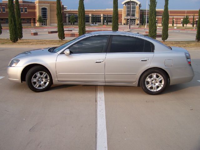 Nissan Altima 2005 photo 3