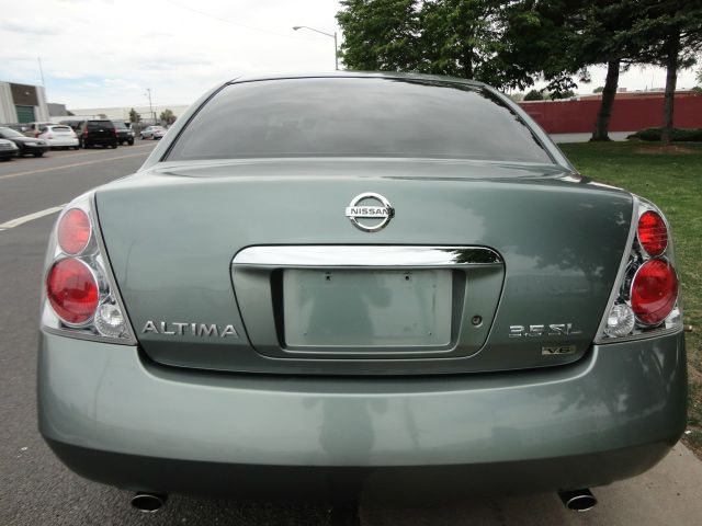 Nissan Altima 2005 photo 24