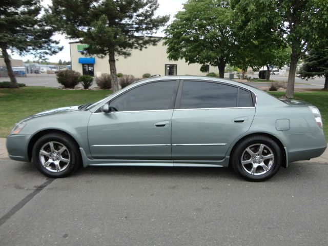 Nissan Altima 2005 photo 25