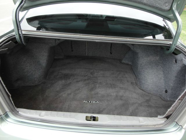 Nissan Altima 2005 photo 4