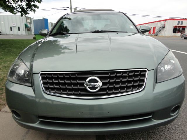 Nissan Altima 2005 photo 8