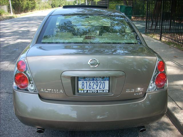 Nissan Altima 2005 photo 4