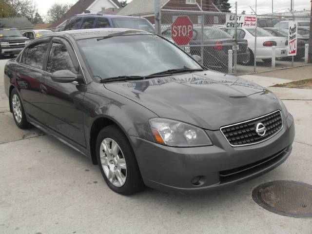 Nissan Altima 2005 photo 1