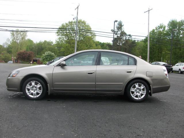 Nissan Altima 2005 photo 3