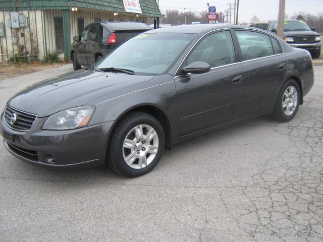 Nissan Altima 2005 photo 4