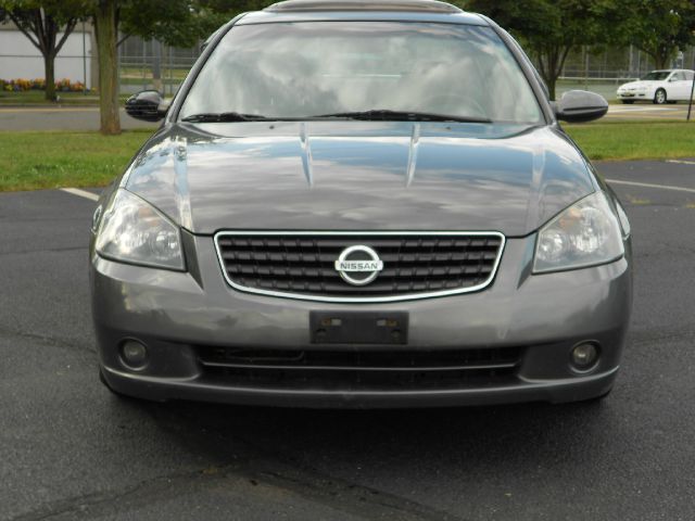 Nissan Altima 2005 photo 1