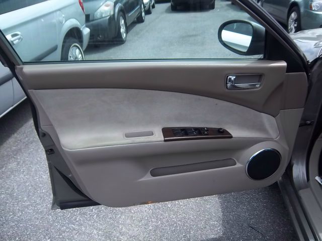 Nissan Altima 2005 photo 10