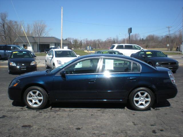 Nissan Altima 2005 photo 3