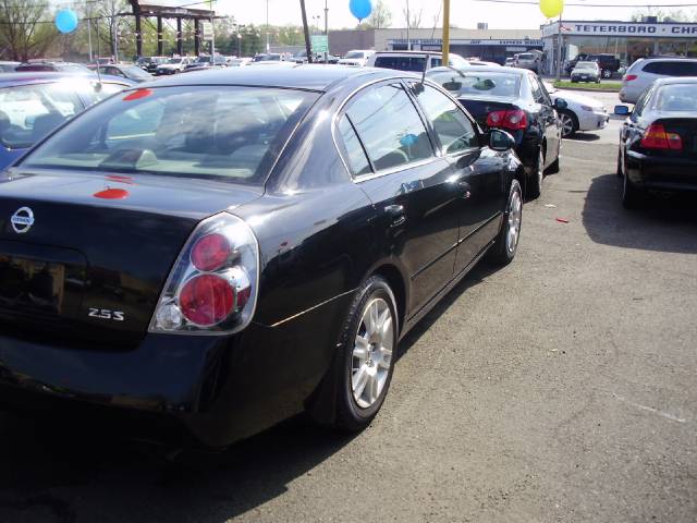 Nissan Altima 2005 photo 4