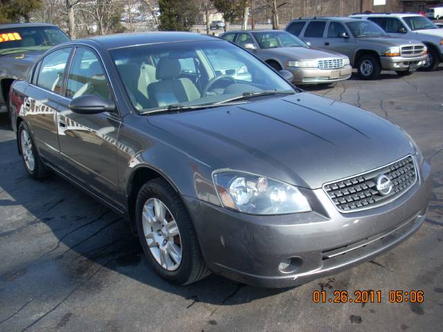 Nissan Altima 2005 photo 3