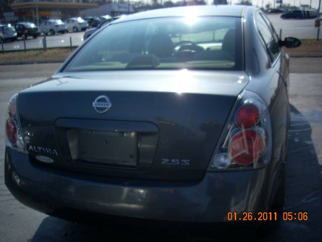 Nissan Altima 2005 photo 4