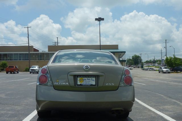 Nissan Altima 2005 photo 5