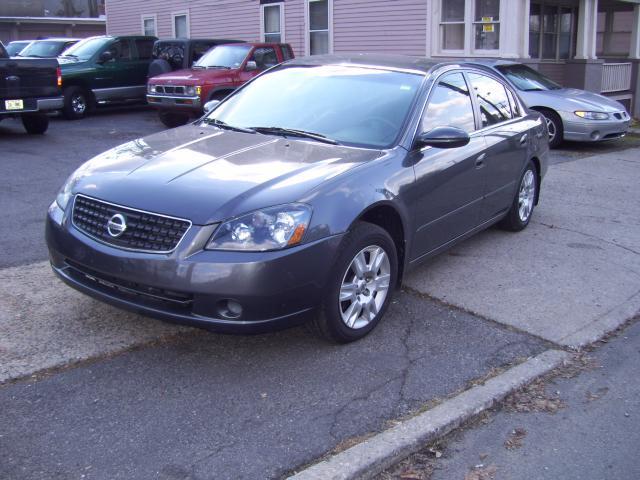 Nissan Altima 2005 photo 4