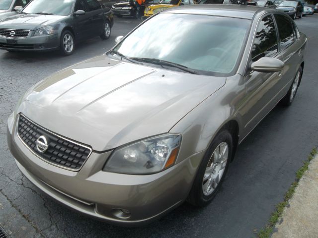 Nissan Altima 2005 photo 4