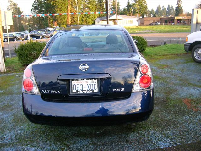 Nissan Altima 2005 photo 1