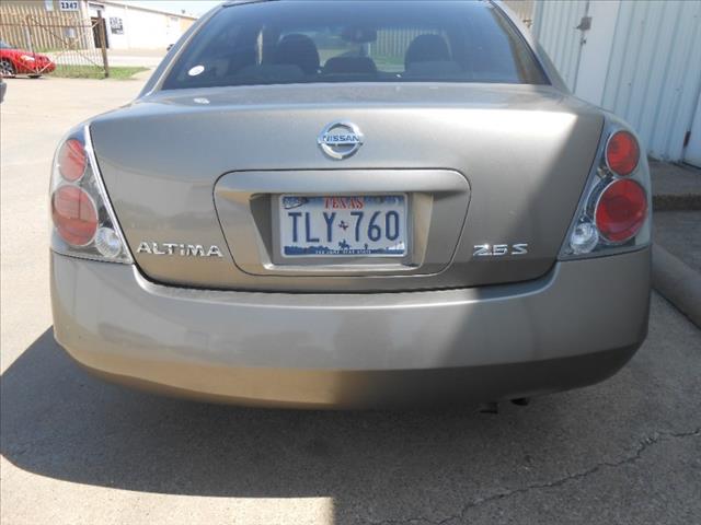 Nissan Altima 2005 photo 1