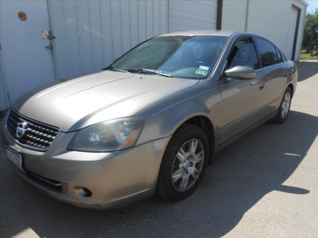 Nissan Altima 2005 photo 6