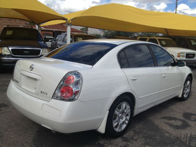 Nissan Altima 2005 photo 3