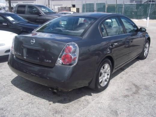 Nissan Altima 2005 photo 3