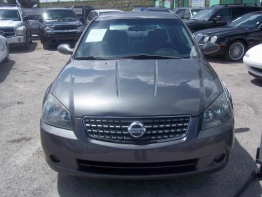 Nissan Altima 2005 photo 4