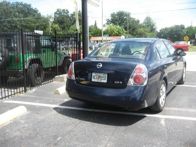 Nissan Altima 2005 photo 5