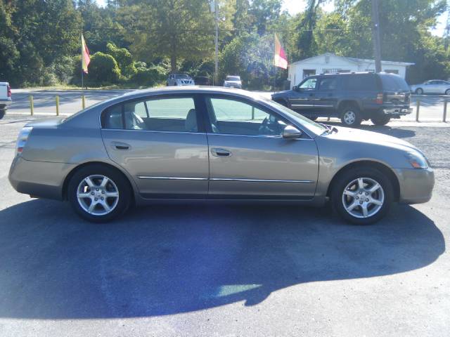 Nissan Altima 2005 photo 3