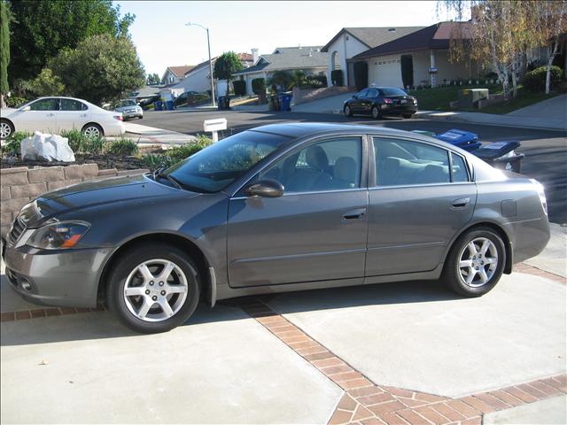 Nissan Altima XR Sedan