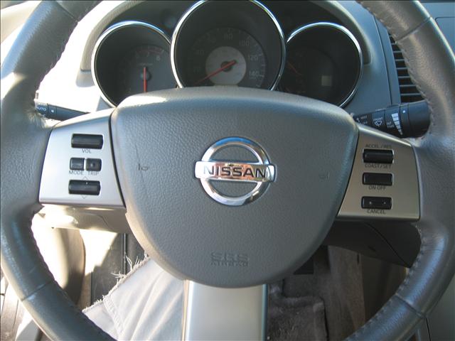 Nissan Altima 2005 photo 2