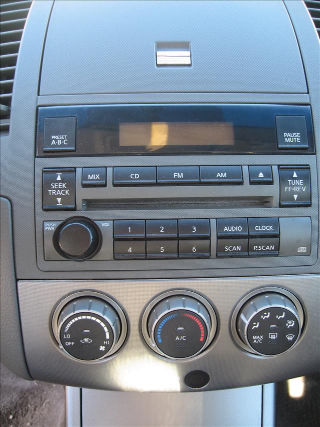 Nissan Altima 2005 photo 3