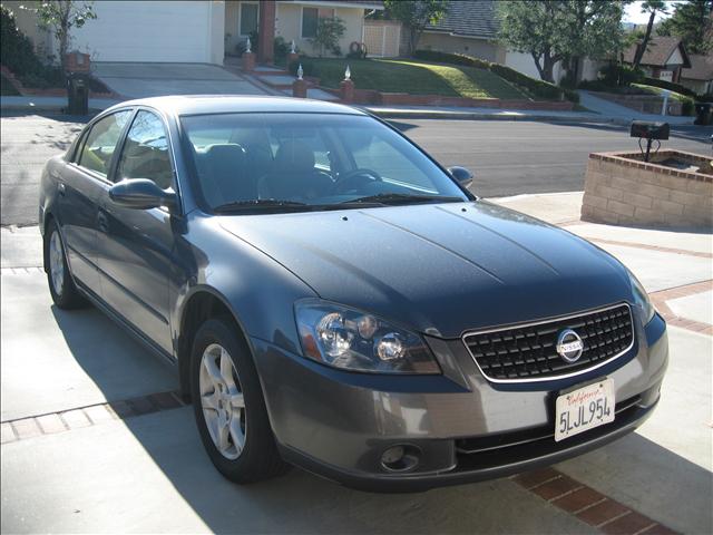 Nissan Altima 2005 photo 4