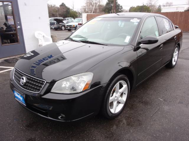 Nissan Altima 2005 photo 1