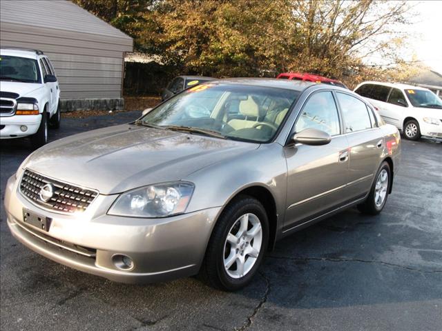 Nissan Altima 2005 photo 1