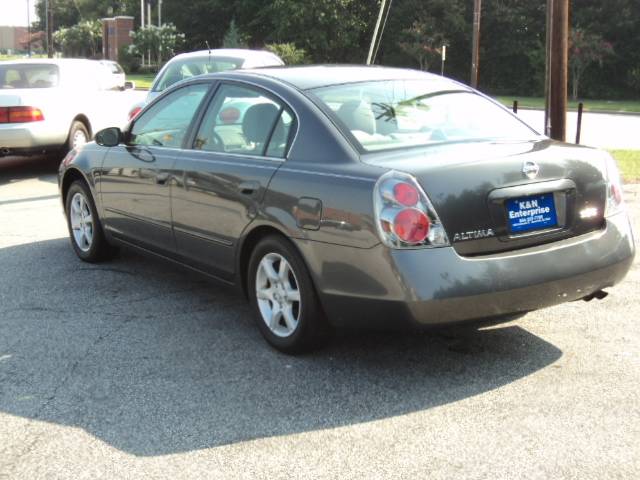 Nissan Altima 2005 photo 1