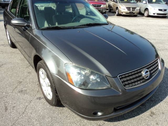 Nissan Altima 2005 photo 3